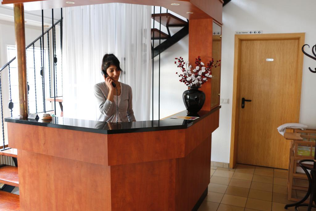 Hotel Die Welt 施马伦贝格 外观 照片